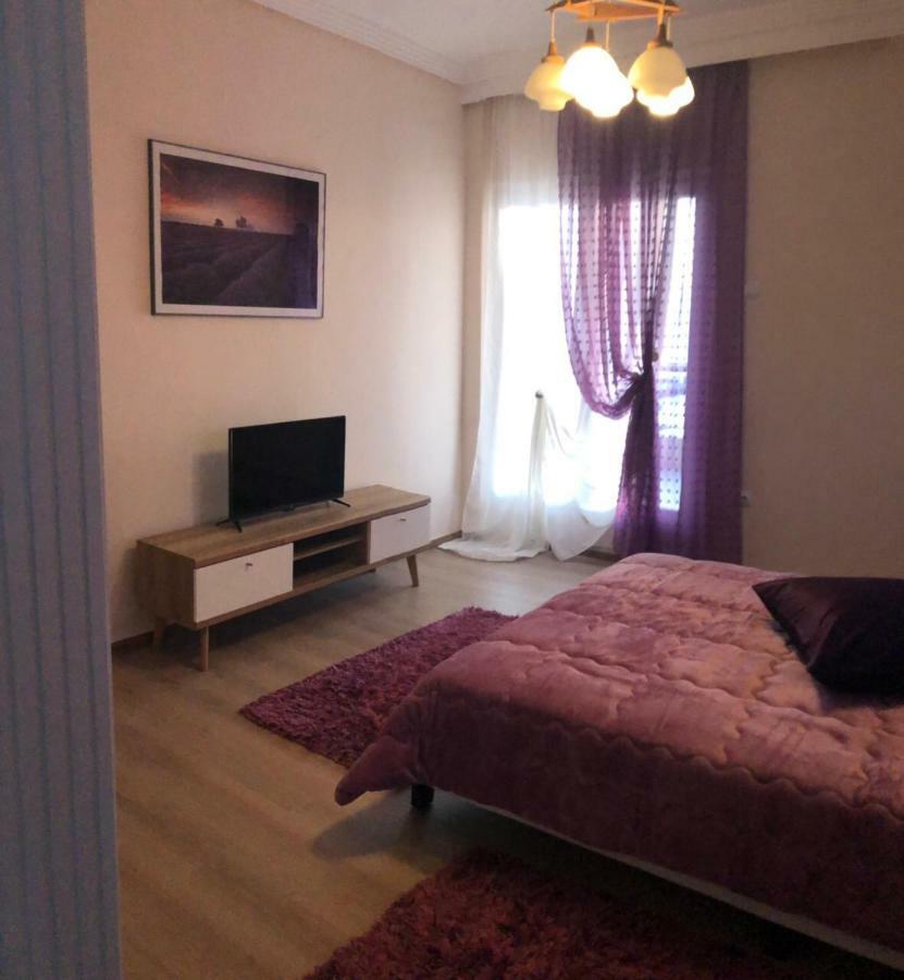 Elena'S Apartments 尼亚米卡尼奥纳 外观 照片